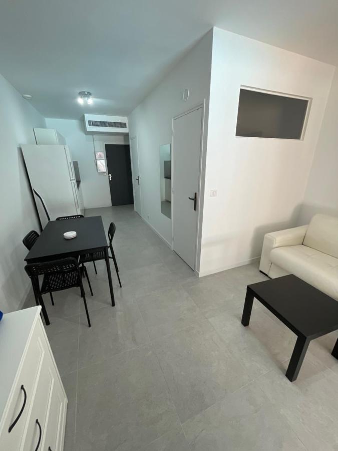 Appartement 30 M2, Piscine Et Parking Prive Муан-Сарту Екстер'єр фото