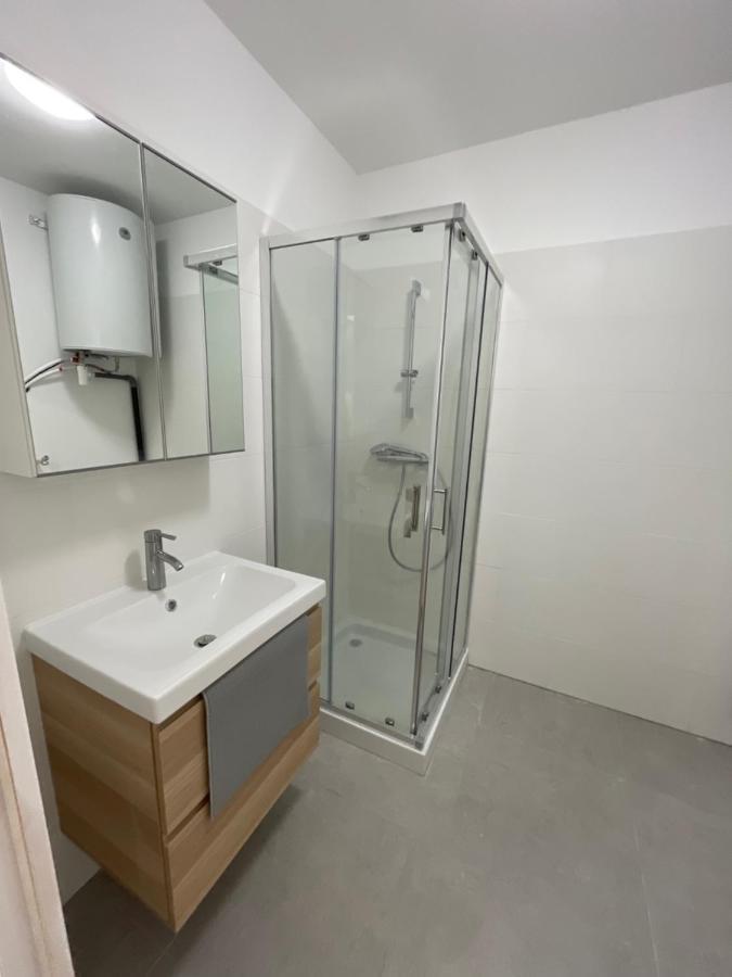 Appartement 30 M2, Piscine Et Parking Prive Муан-Сарту Екстер'єр фото
